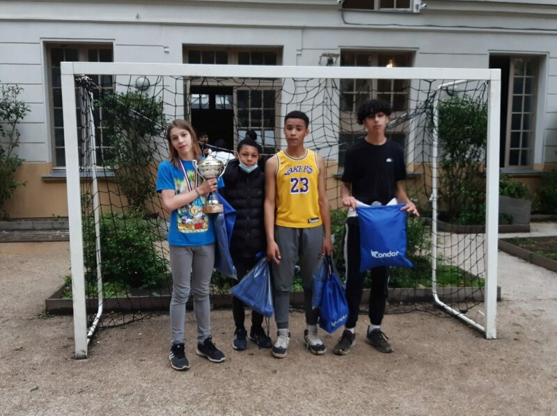 Tournoi de foot à la Maison Manin